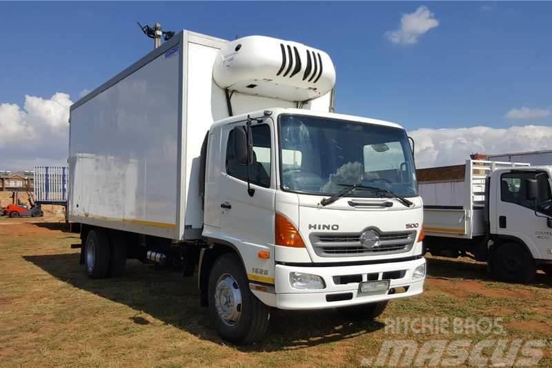 Hino 500, 1626, WITH INSULATED BODY MEAT RAIL BODY Camion altro