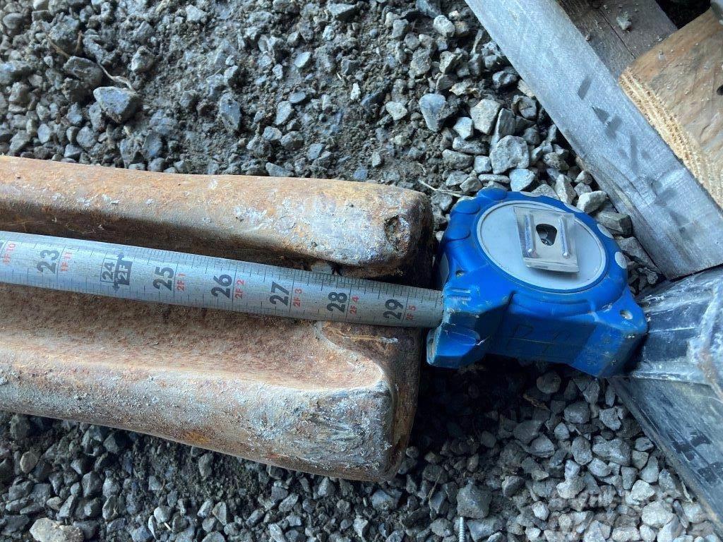  Aftermarket 5-1/2” x 29-1/2” Cable Tool Drilling C Accessori e ricambi per attrezzature per pali