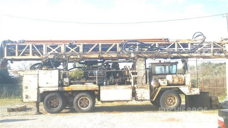 DrilTech D40K Drill Rig Perforatrici di superficie