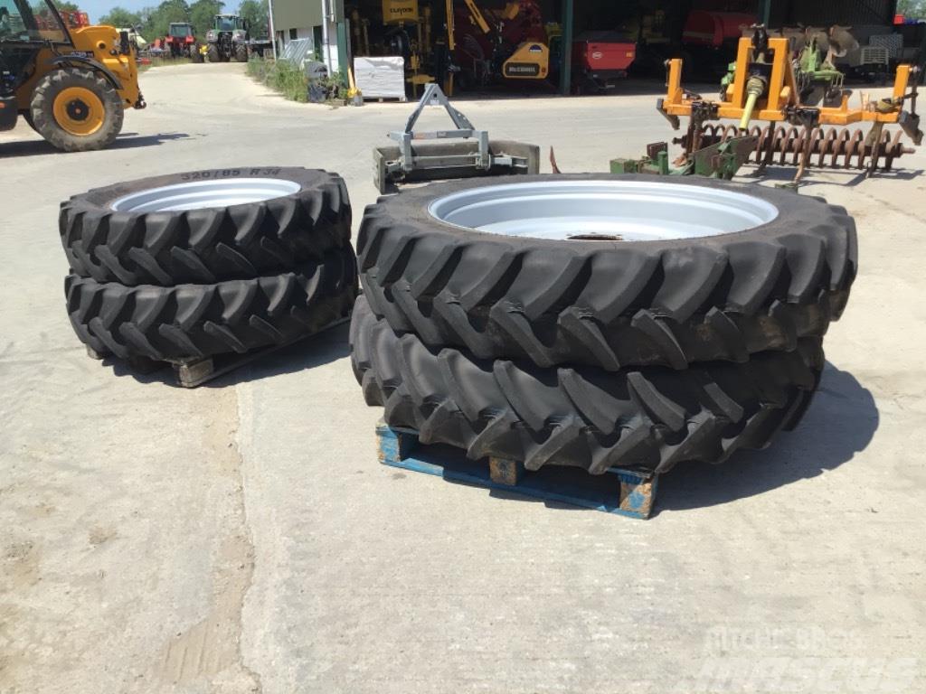 Stocks Row crop wheels and tyres Ruote doppie