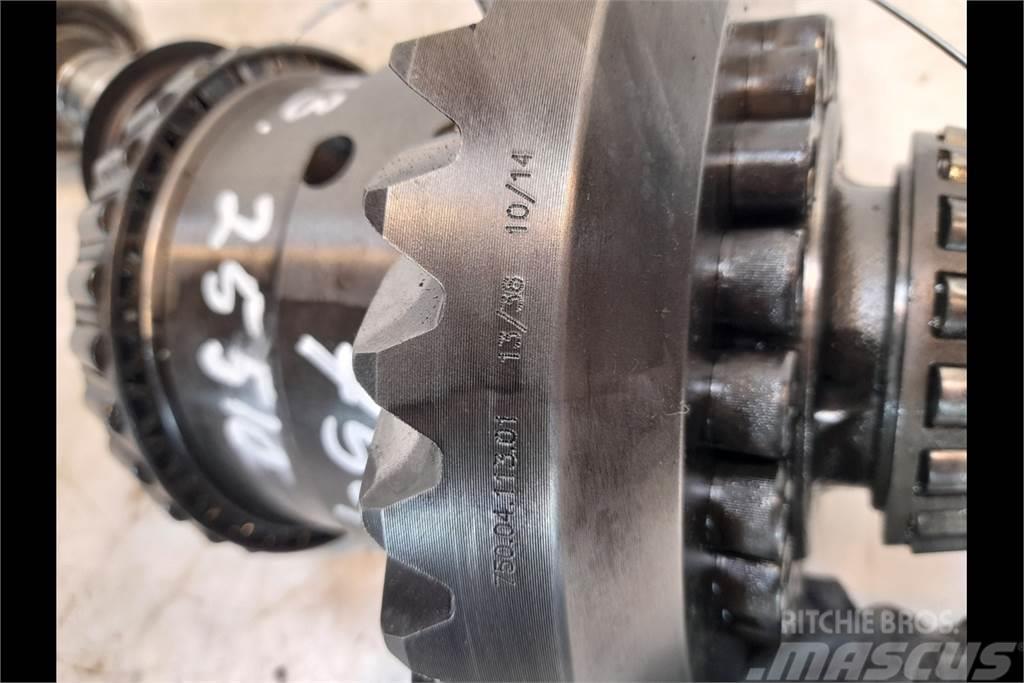 Valtra T213 Front axle differential Trasmissione