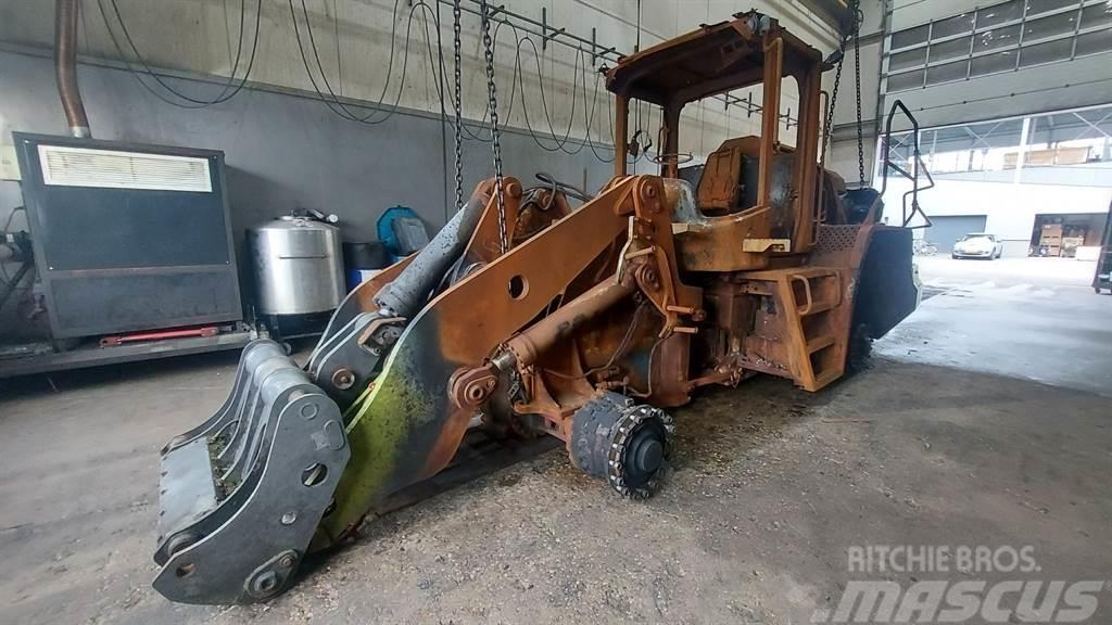 CLAAS TORION 1812 (For parts) Pale gommate