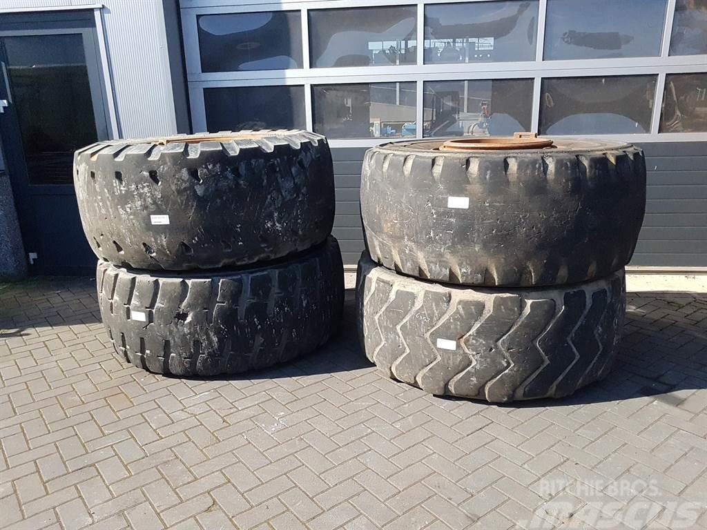 CASE 921C-Michelin 26.5R25-Tire/Reifen/Band Pneumatici, ruote e cerchioni