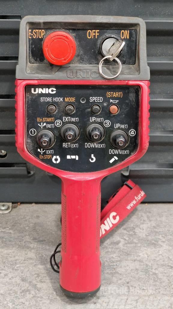 Unic URW-295 Mini gru