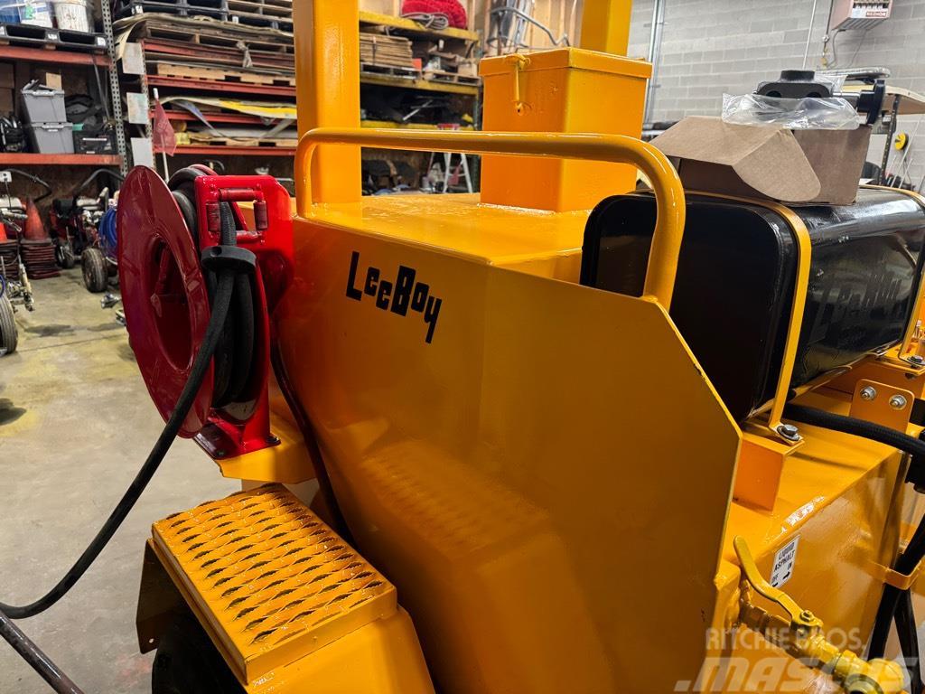 LeeBoy 250 T Accessori per macchine asfaltatrici