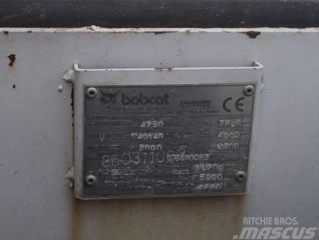 Bobcat T 40140 Macchina per perforazione orizzontale controllata