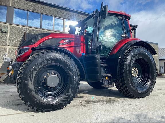 Valtra T235 Direct, 70 Years Red Eition, kun 1710 timer, Trattori