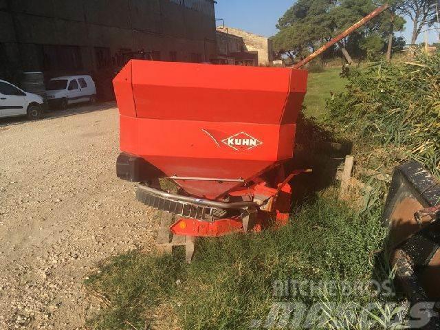 Kuhn AXIS 40 2 Spargiminerale