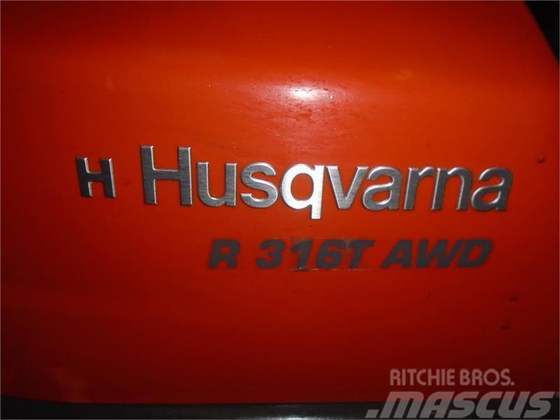 Husqvarna R 316T AWD Trattori compatti