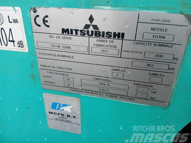 Mitsubishi FD30N Carrelli elevatori-Altro