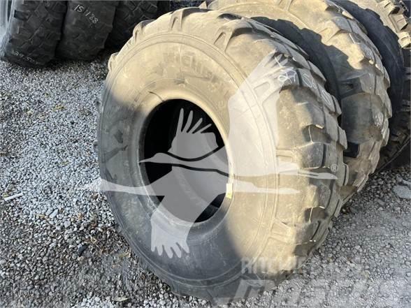 Michelin 395/85R20 Pneumatici, ruote e cerchioni