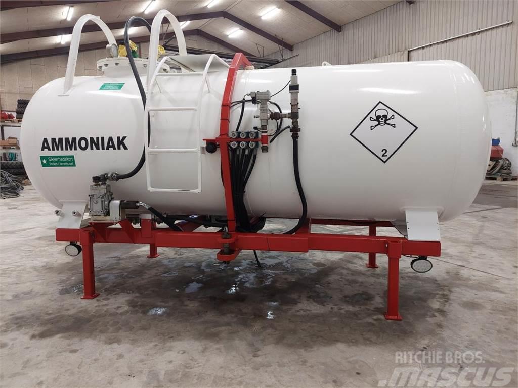 Agrodan Ammoniak-tank med ISO-BUS styr Altro