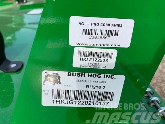 Bush Hog BH216 Trinciatrici, tagliatrici e srotolatrici per balle