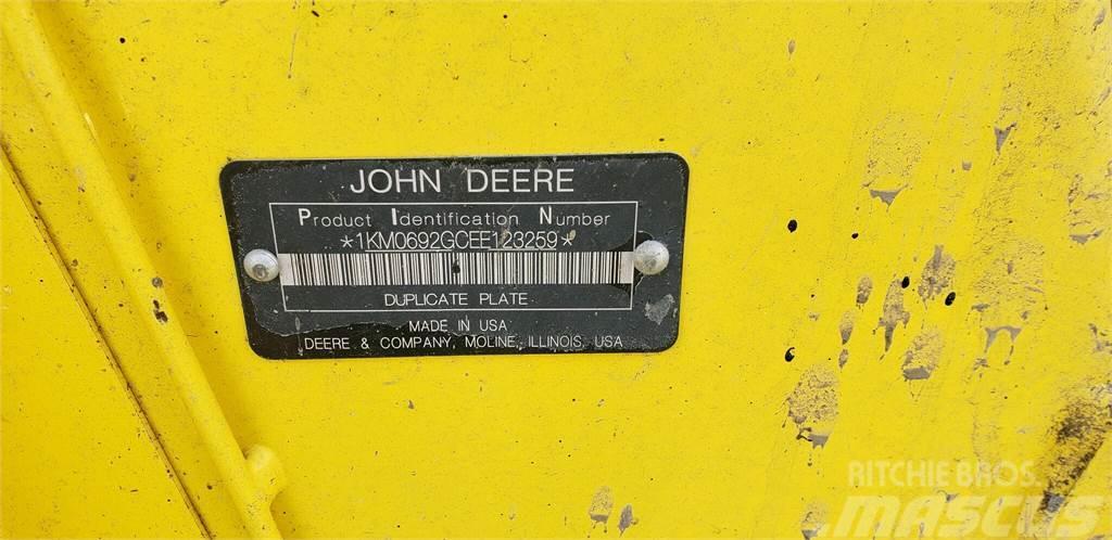 John Deere 692 Altri macchinari per falciare e trinciare