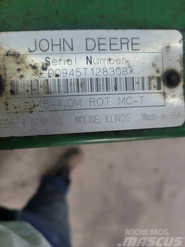 John Deere 945 Falciacondizionatrici
