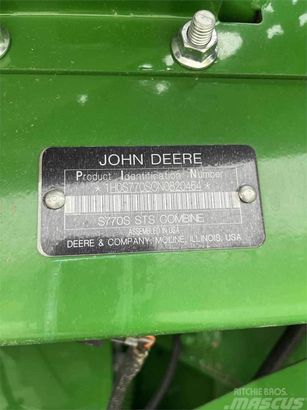 John Deere S770 Mietitrebbiatrici