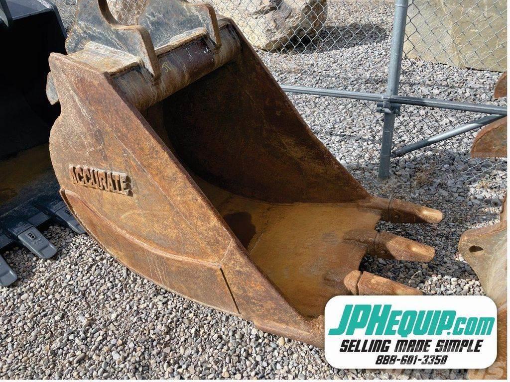 ACCURATE FABRICATING 160 SERIES 36 INCH DIG BUCKET Altro