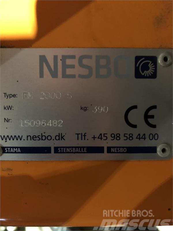 Nesbo FM2000S / Overglemt fejemaskine, ALDRIG brugt Altro