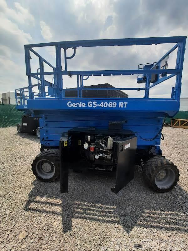 Genie GS-4069 RT Piattaforme a pantografo