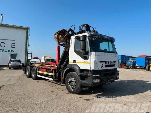 Iveco TRAKKER 450 6x4 for containers,crane, E4 vin 530 Camion con gancio di sollevamento