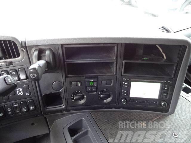 Scania P280 6X2*4 Autocabinati