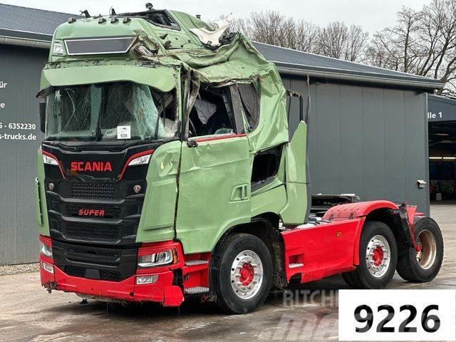Scania S650 V8 Euro6 6x2 *Unfallschaden Motrici e Trattori Stradali