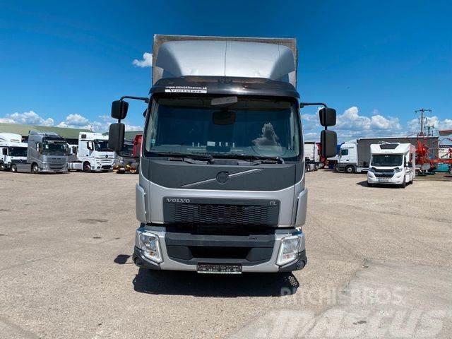 Volvo FL 250 with plane and sides vin 125 Motrici centinate