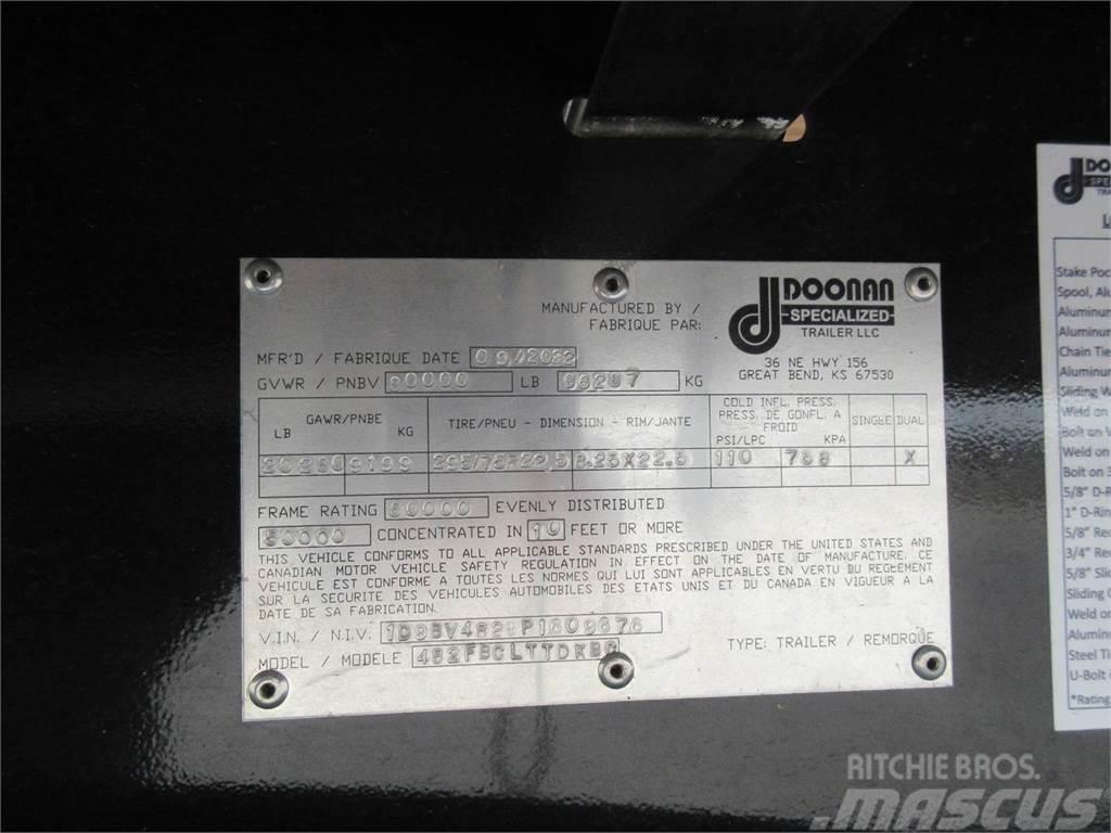 Doosan 48'X102 FLATBED BLACK GOLD SPREAD AXLE AIR RIDE Rimorchi con sponde ribaltabili
