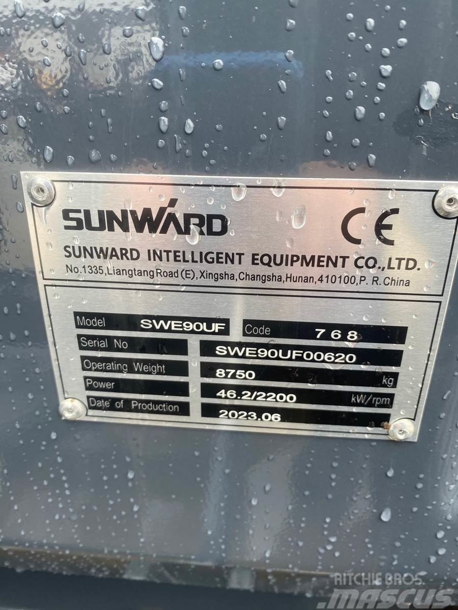 Sunward SWE90UF Miniescavatori
