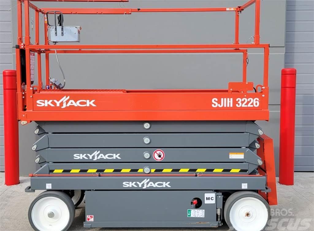 SkyJack SJ3226 Altro