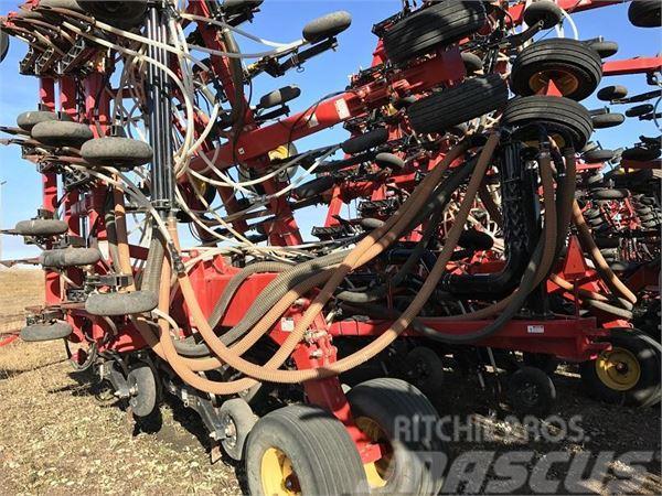 Bourgault 3320 Perforatrici