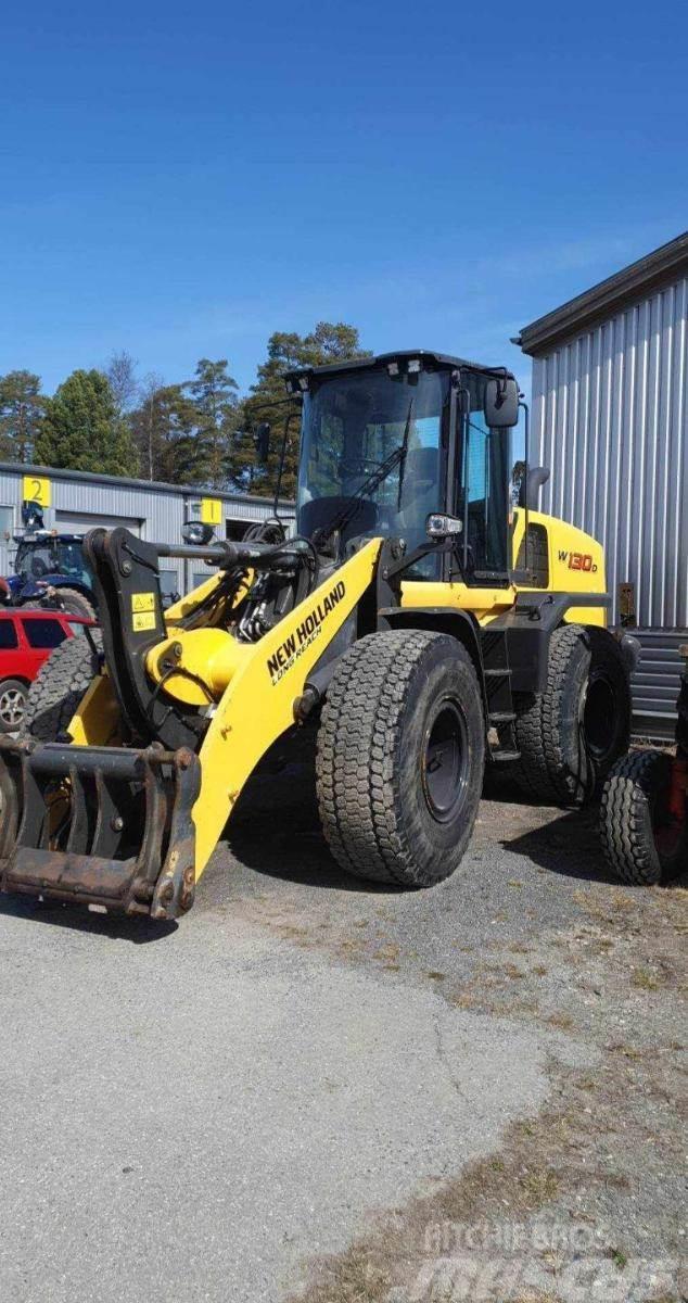 New Holland w130d Pale gommate
