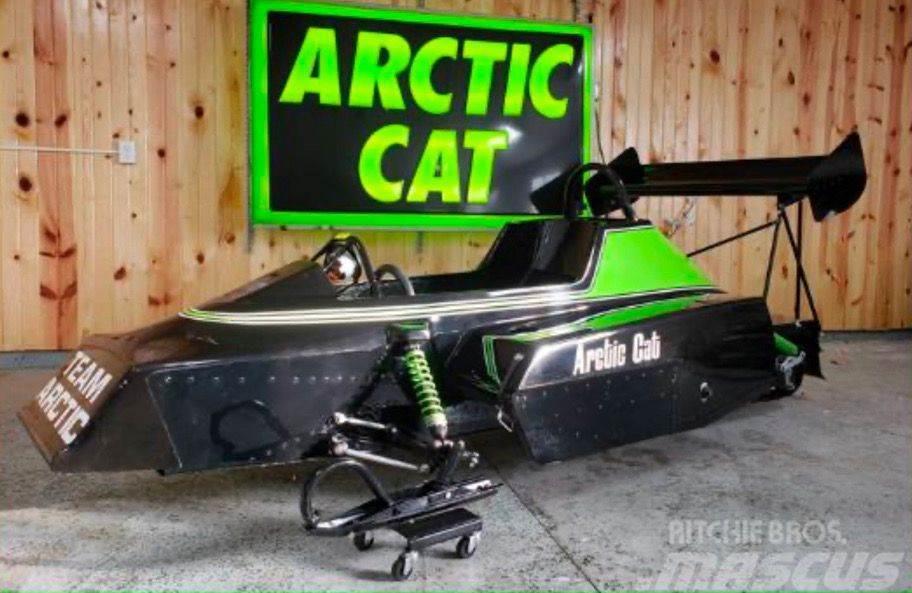 Arctic Cat Twin Tracker 440 Altro