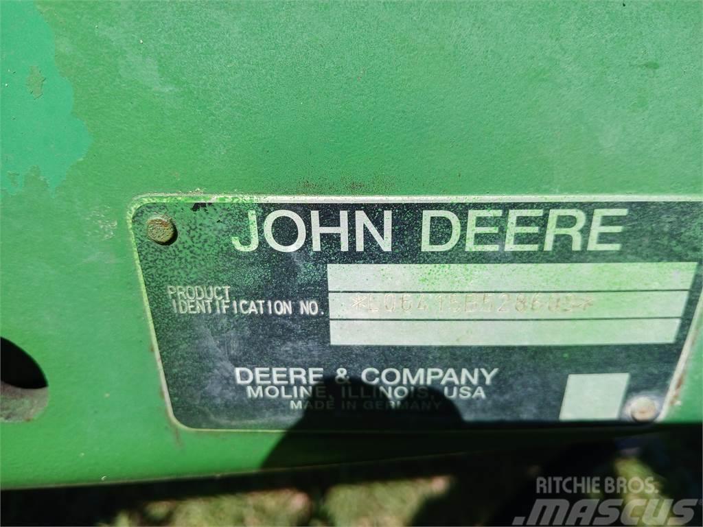 John Deere 6415 Trattori