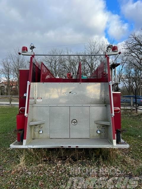  PIERCE FIRE TRUCK Camion Pompieri