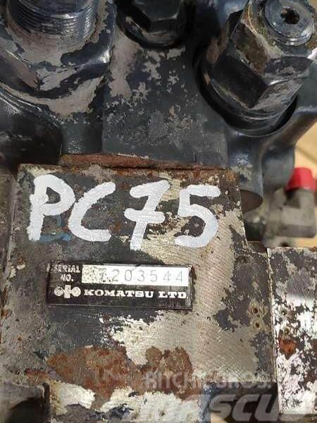 Komatsu PC 75 Componenti idrauliche