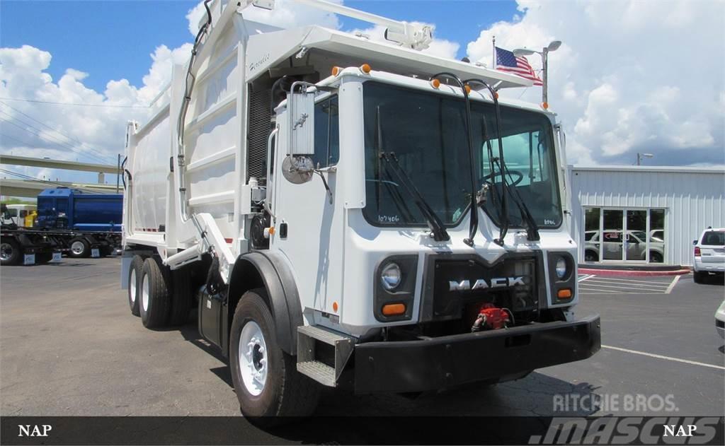 Mack MRU613 Camion dei rifiuti