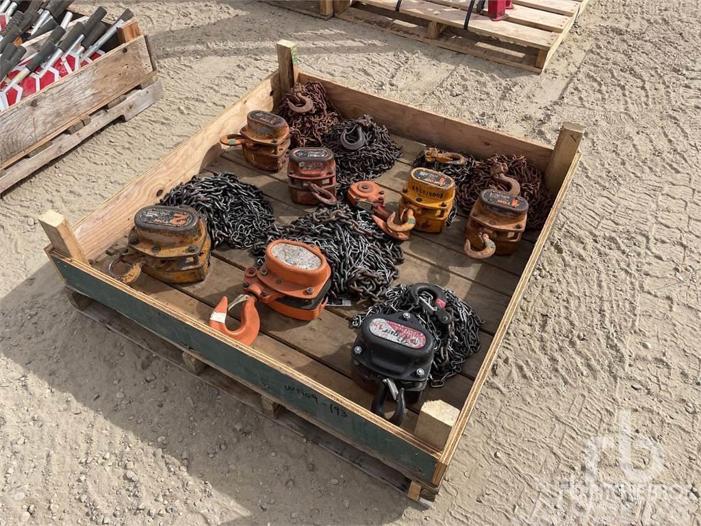  KITO Quantity of Chain Hoists Paranchi, argani e sollevatori di materiale