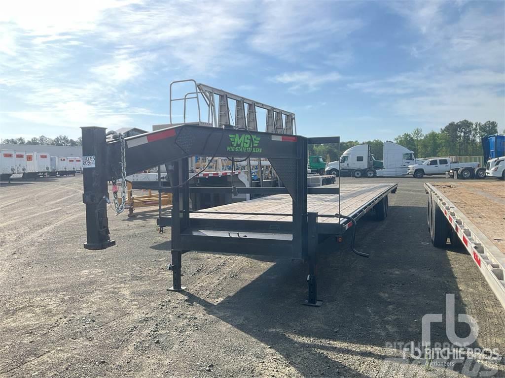  MID STATE TRAILERS 8000 lb 40 ft T/A Gooseneck Caricatore basso