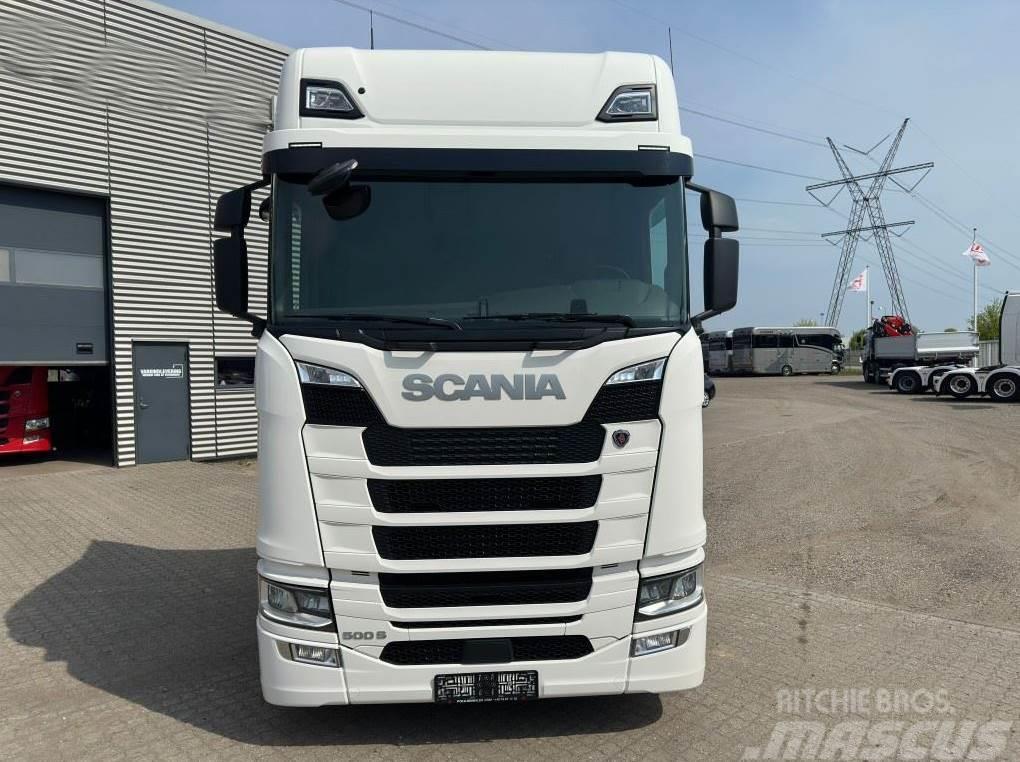 Scania S500 Twinsteer Motrici e Trattori Stradali