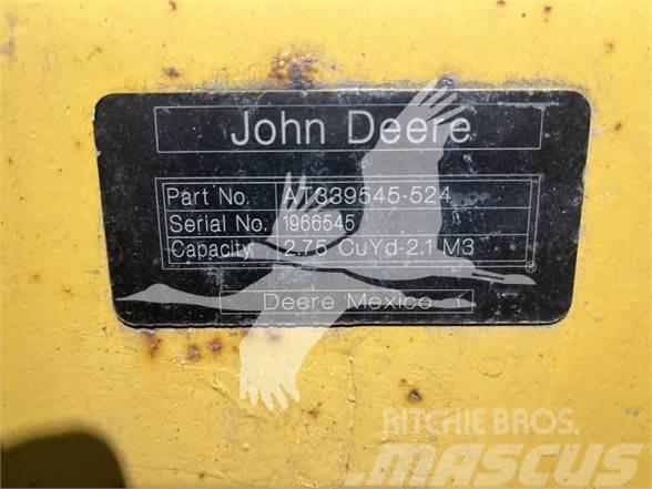John Deere 524K Pale gommate