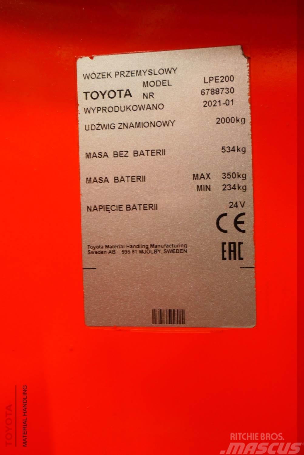 Toyota LPE200 Carrelli elevatori bassi a piattaforma