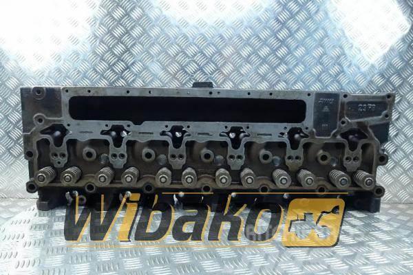 CASE Cylinder head for engine Case 6T-830 3920028 Altri componenti